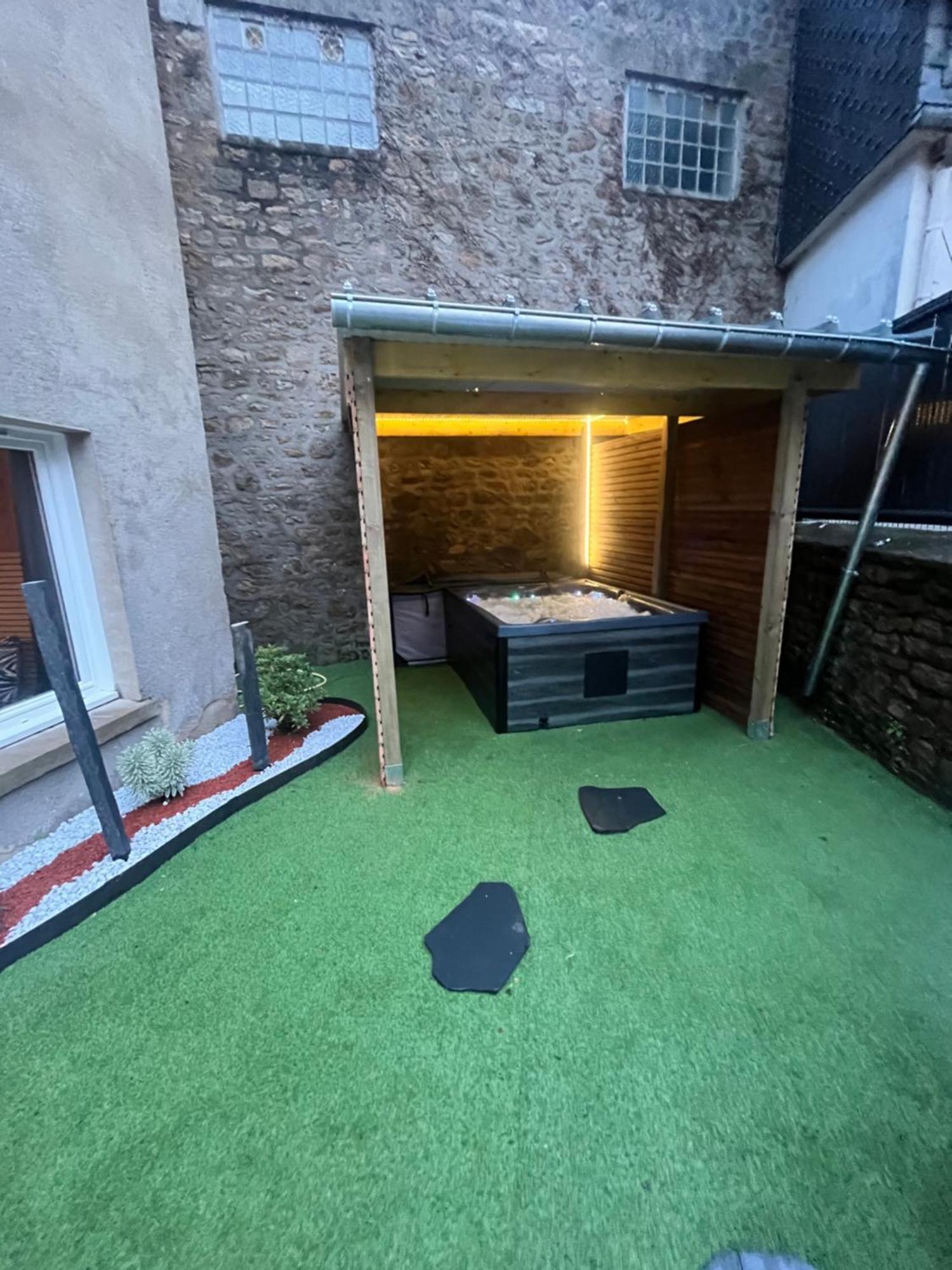 Beau Loft Proche Mont Saint Michel Jaccuzi Illimite En Plein Centre * Avranches