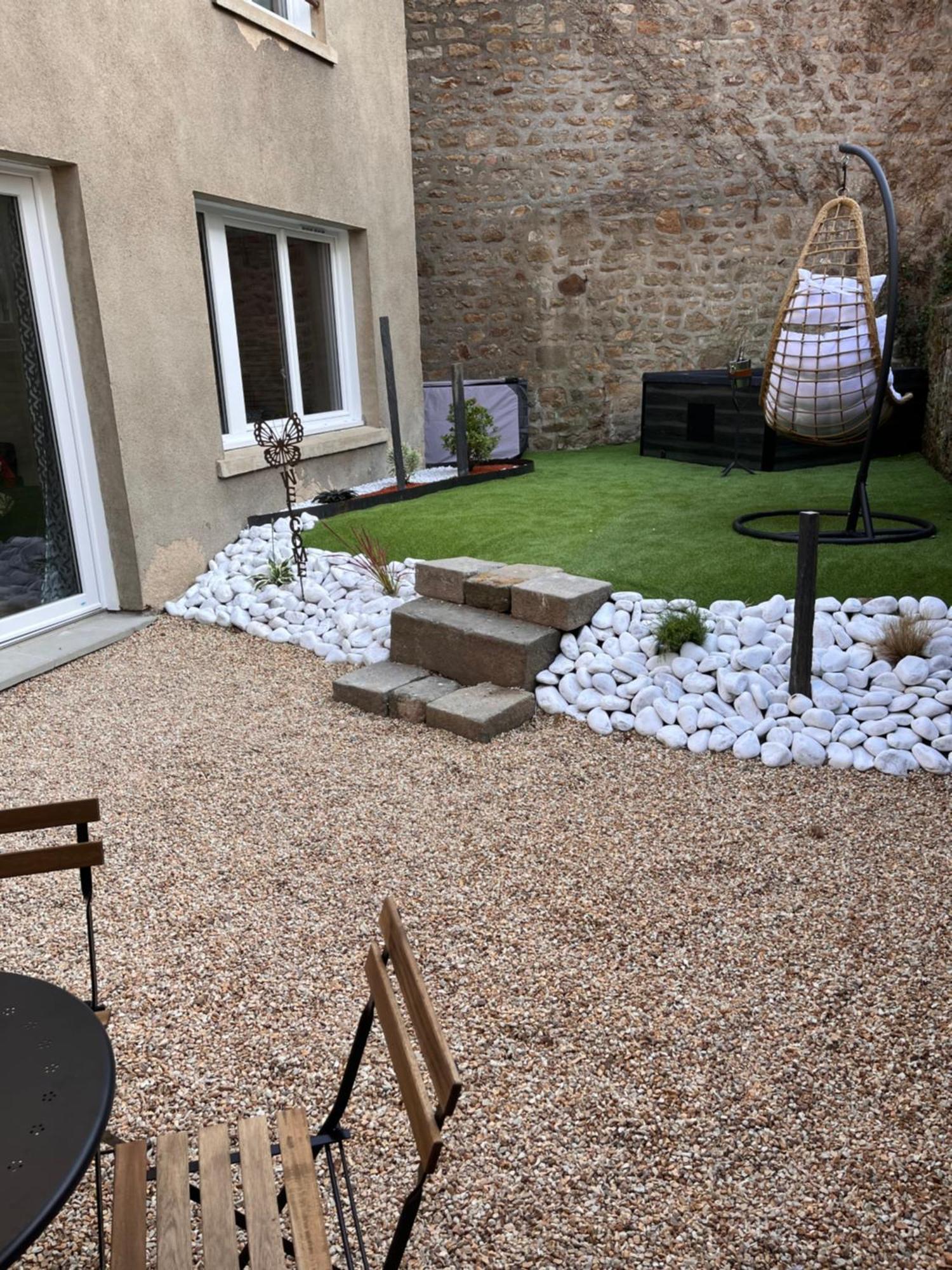 Apartment Beau Loft Proche Mont Saint Michel Jaccuzi Illimite En Plein Centre