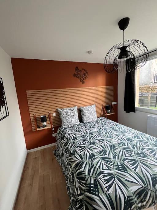 Beau Loft Proche Mont Saint Michel Jaccuzi Illimite En Plein Centre Avranches